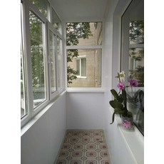 Отделка балконной стены. Низкие цены.