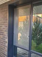 Москитные сетки на окна, изготовление, доставка и установка.